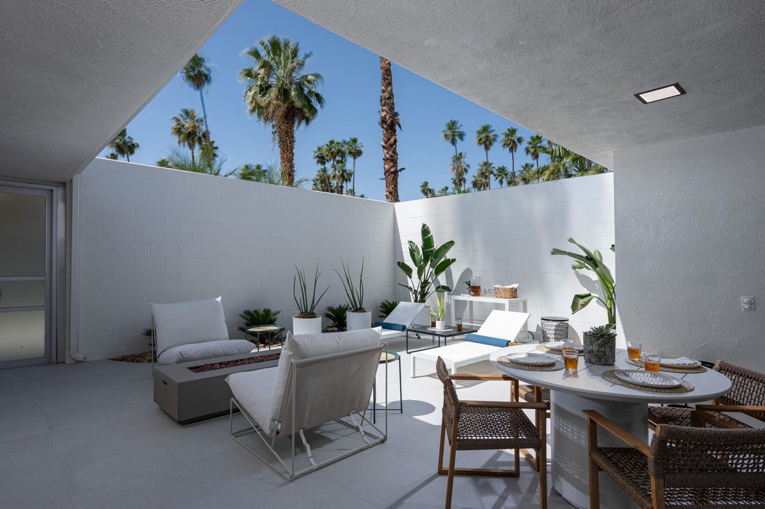 Condo in Palm Springs, California, United States 5 - 18147608