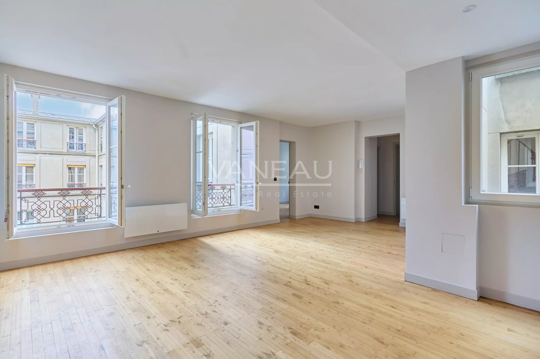 Apartment in Invalides, Paris 7e Arrondissement, Paris 2 - 18146780