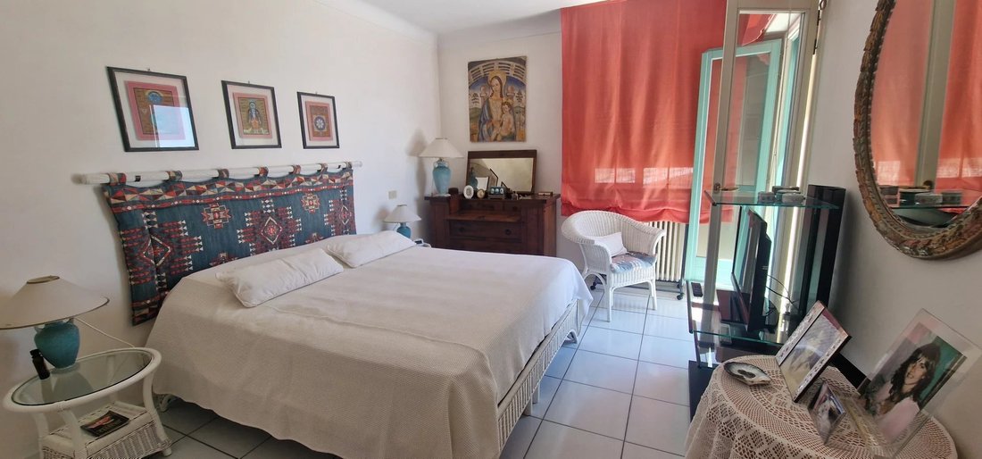 Apartment in Menton, Provence-Alpes-Côte d'Azur, France 4 - 18146638