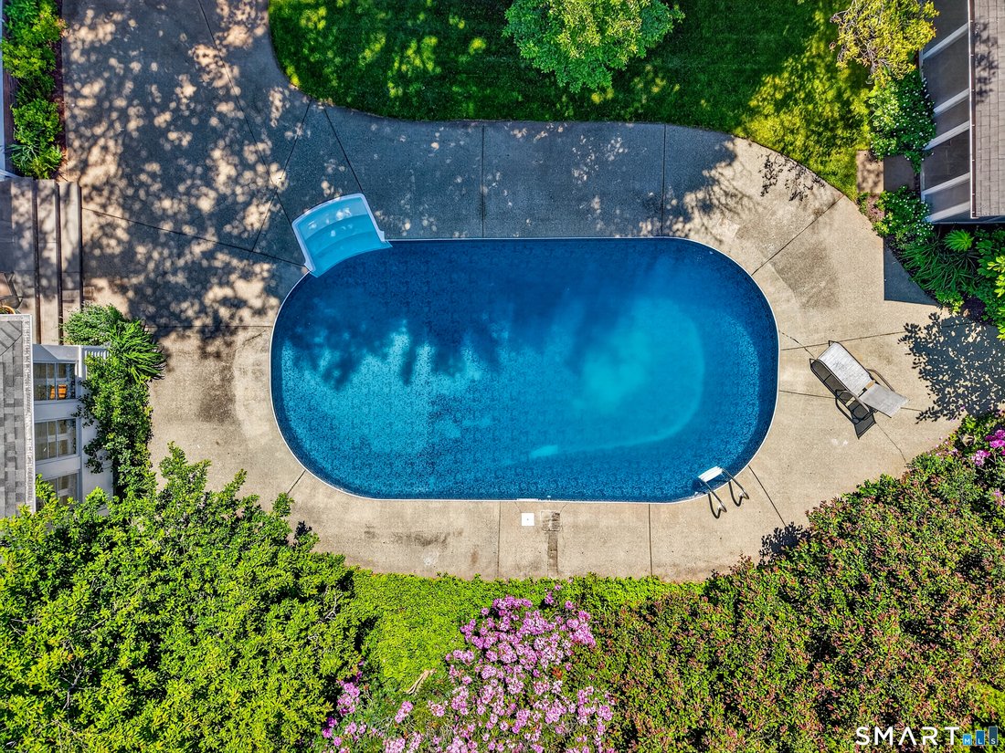 House in Groton, Connecticut, United States 4 - 18144705