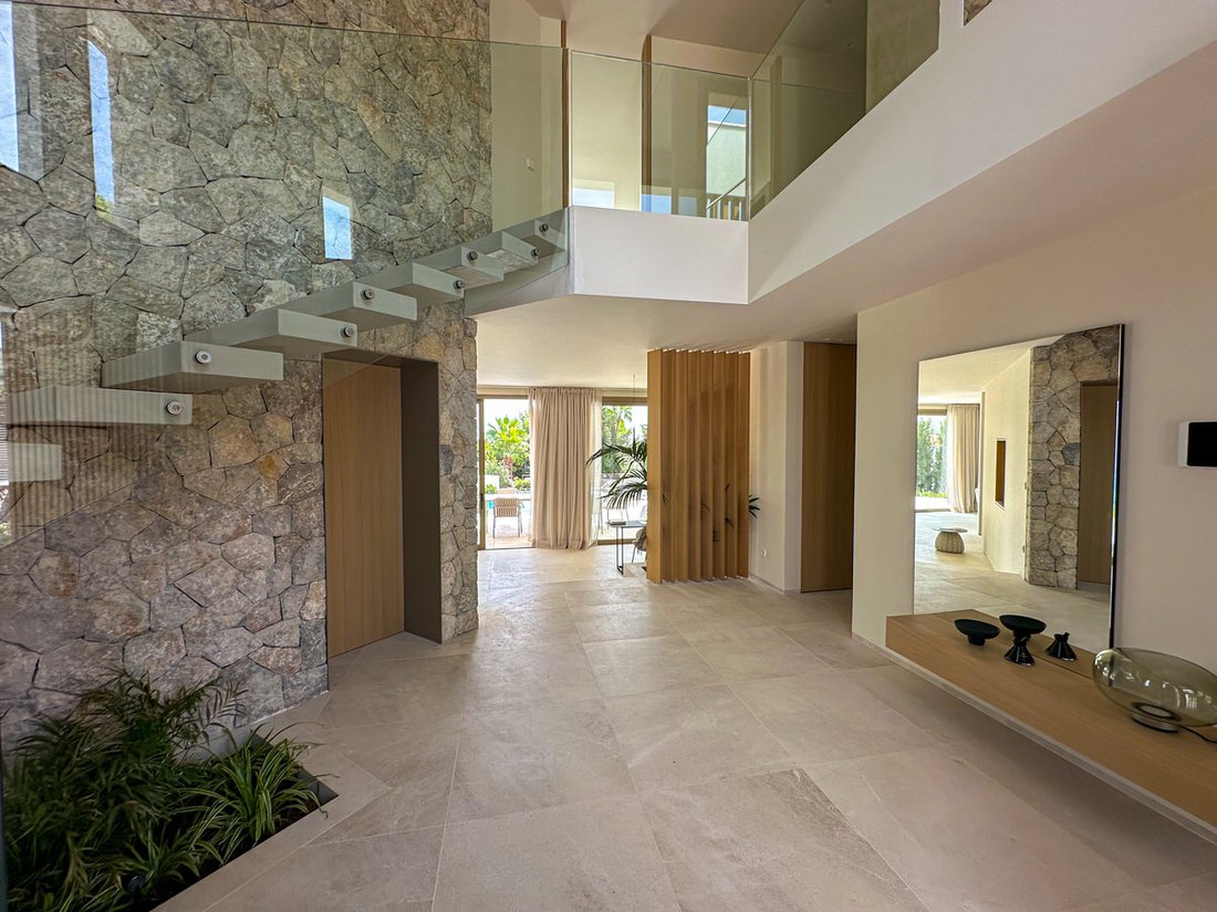 Villa in Portals Nous, Calvia, Balearic Islands 2 - 18146865