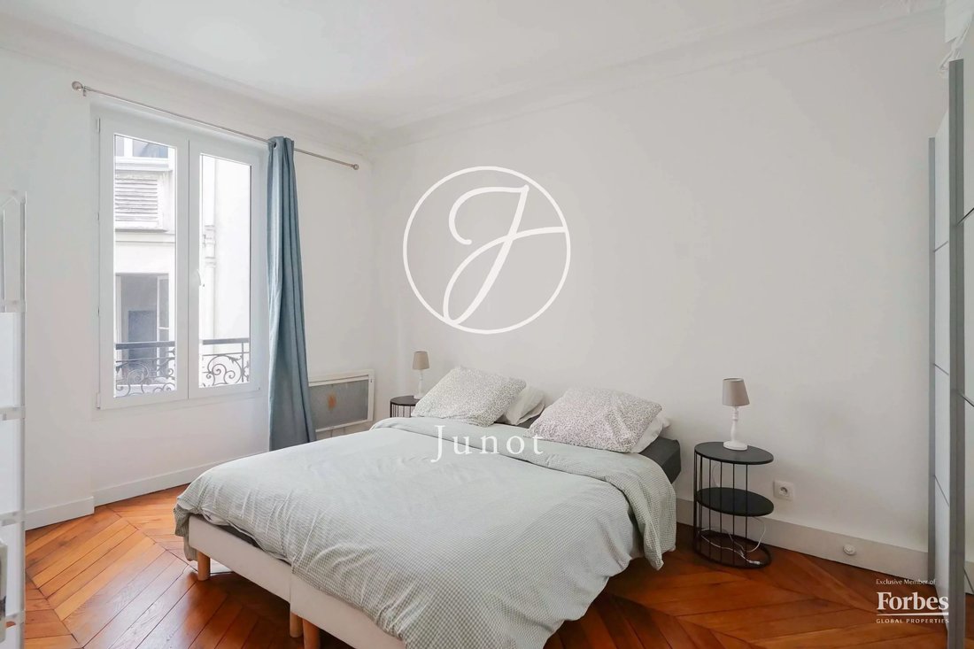 Apartment in Courcelles-Wagram, Paris 17e Arrondissement, Paris 3 - 17757228