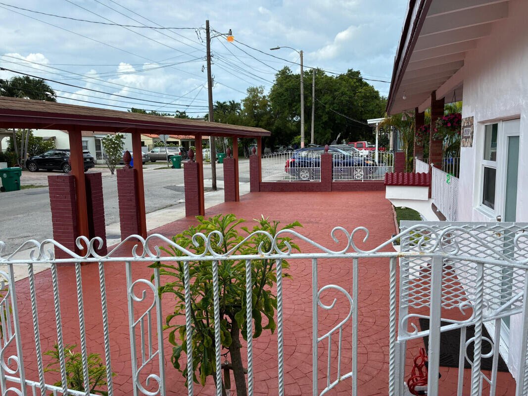 House in Miami, Florida, United States 4 - 18145556
