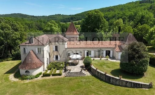 House in Puy-l'Évêque, Occitania, France 1