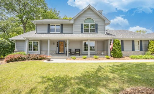 House in Menomonee Falls, Wisconsin, United States 1