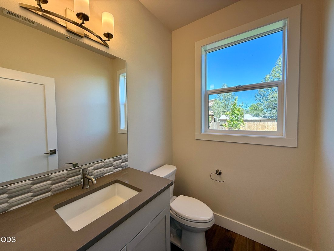 House in Bend, Oregon, United States 4 - 17909232