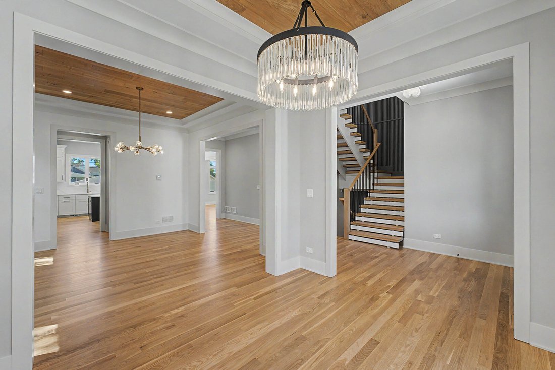 House in Elmhurst, Illinois, United States 5 - 18144876