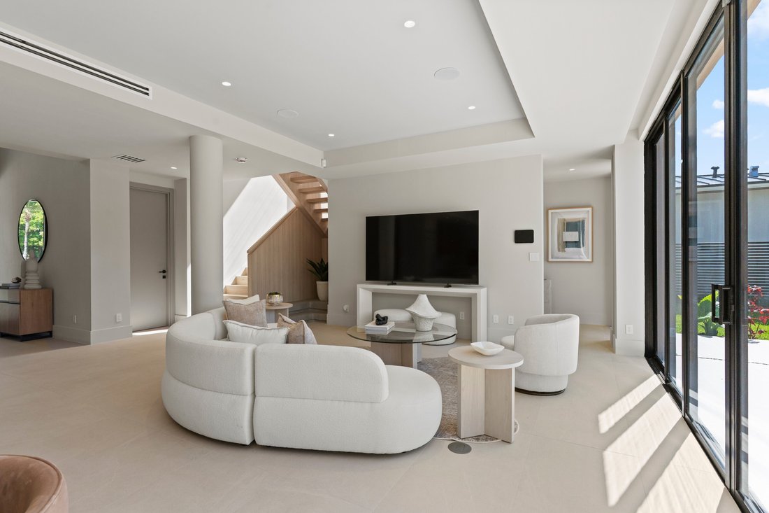 House in Miami, Florida, United States 4 - 18147342