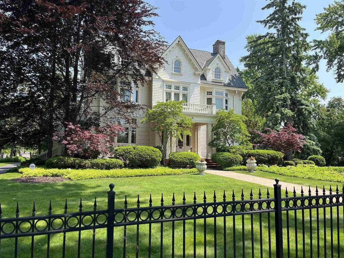 House in Neenah, Wisconsin, United States 3 - 18145202