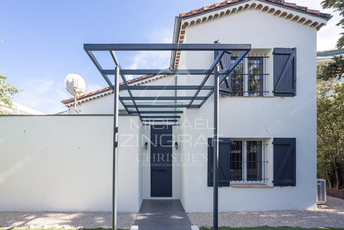 House in Cannes, Provence-Alpes-Côte d'Azur, France 2 - 18146554