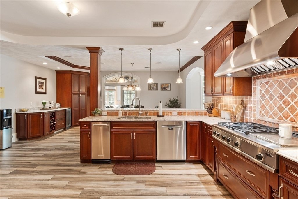 House in Wilmington, Massachusetts, United States 5 - 18145987