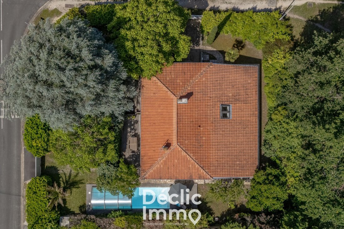 House in Mérignac, Nouvelle-Aquitaine, France 2 - 18146154
