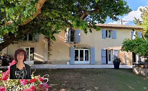 Villa in Bel Air-Jasse des Bernades La Crau-Les Barettes, Salon-de-Provence, France 1