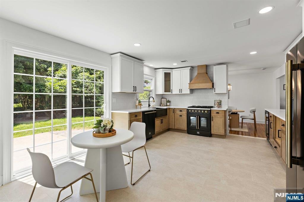 House in Emerson, New Jersey, United States 4 - 18149812