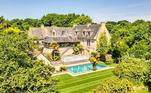Estate in Kervénanec-Le Ter, Lorient, France 1