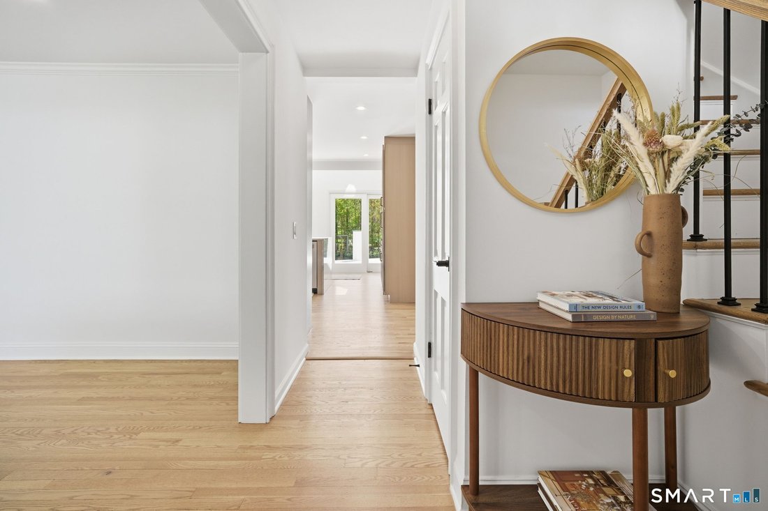House in Norwalk, Connecticut, United States 4 - 18147642