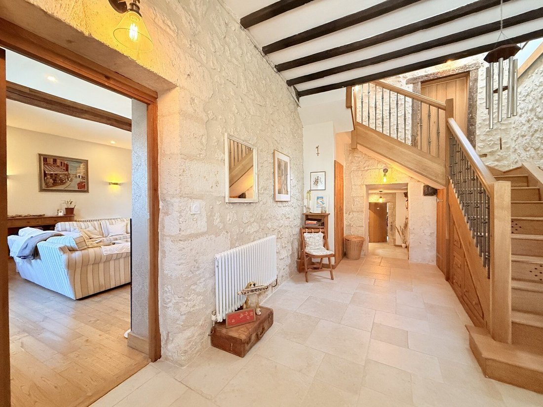 Villa in Aubeterre-sur-Dronne, Nouvelle-Aquitaine, France 5 - 18150535