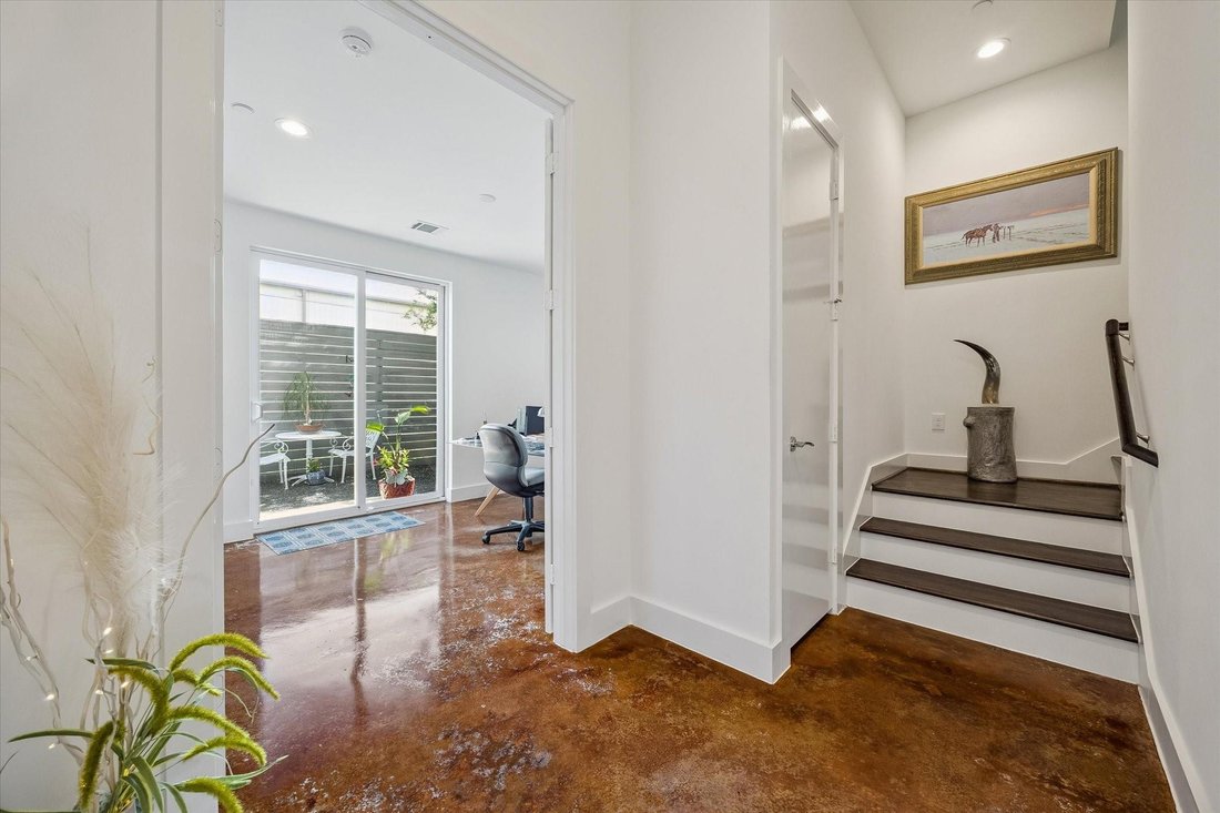 House in Houston, Texas, United States 4 - 18145222
