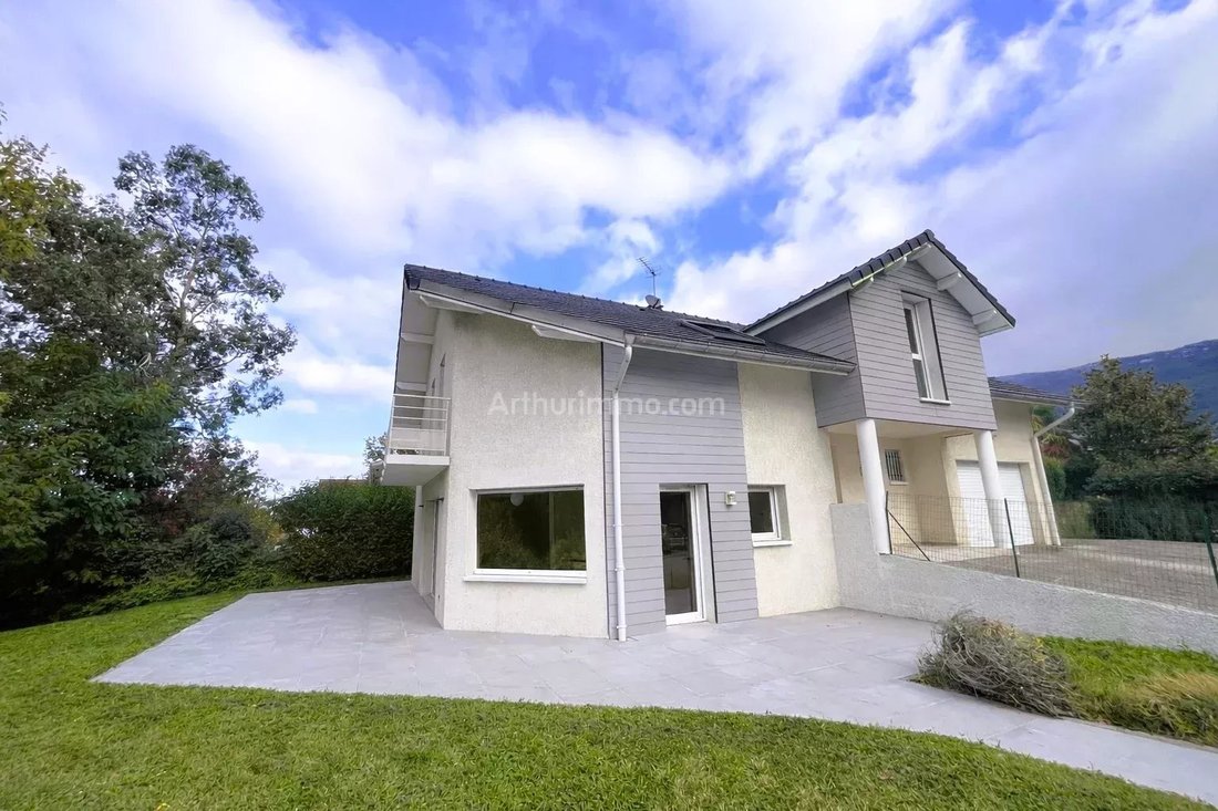 House in Brison-Saint-Innocent, Auvergne-Rhône-Alpes, France 2 - 18146455