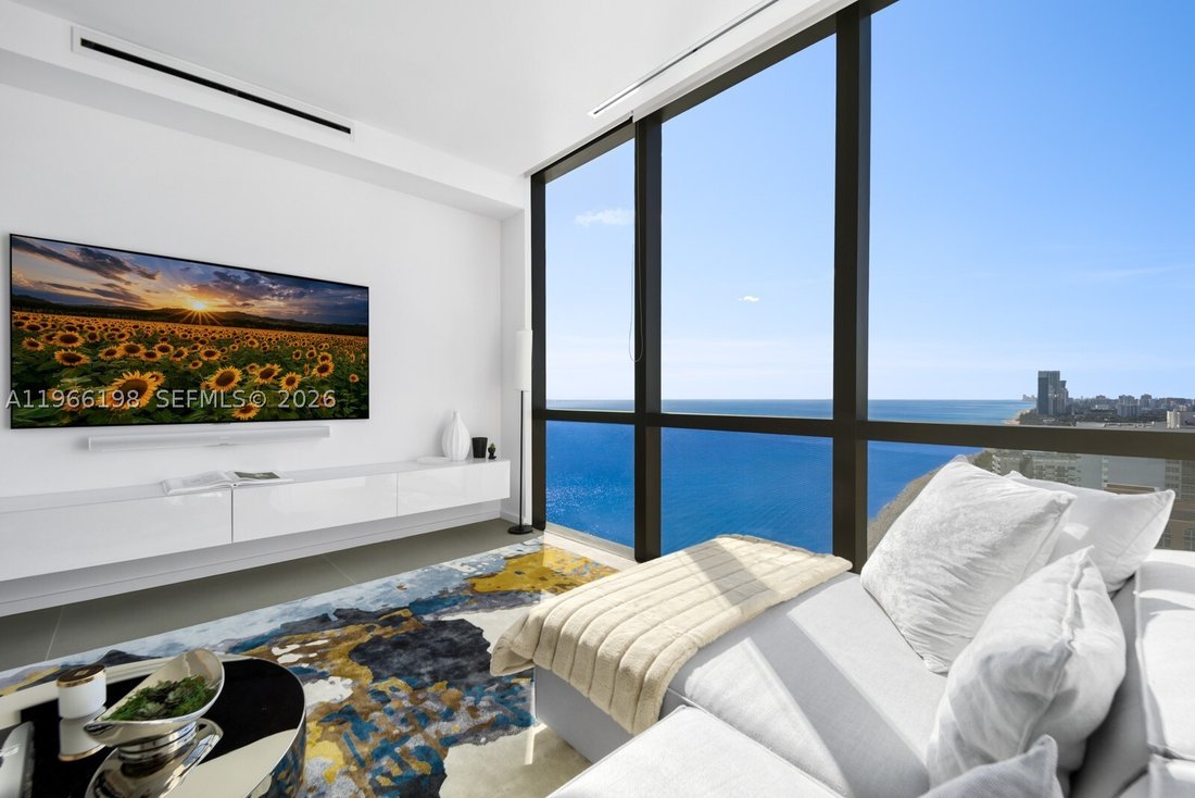 Condo in Hallandale Beach, Florida, United States 3 - 17278310