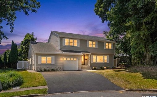 House in Emerson, New Jersey, United States 1