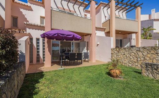 Townhouse in Estombar e Parchal, Algarve, Portugal 1