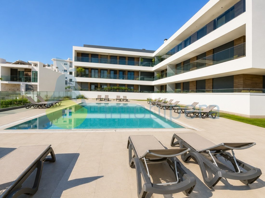 Apartment in Olhos de Agua, Algarve, Portugal 1 - 16484769
