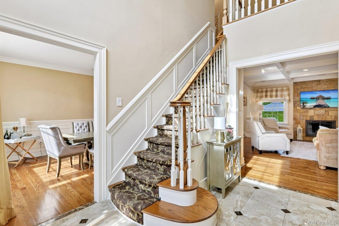 House in Garden City, New York, United States 4 - 18151017