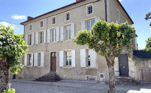Villa in Nontron, Nouvelle-Aquitaine, France 1
