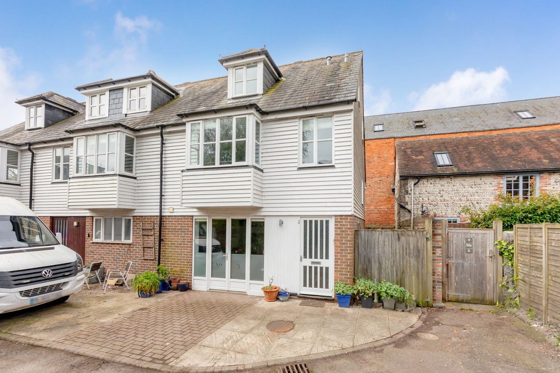 House in Lewes, England 1 - 17779725