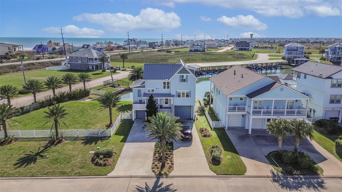 House in Galveston, Texas, United States 3 - 18148895
