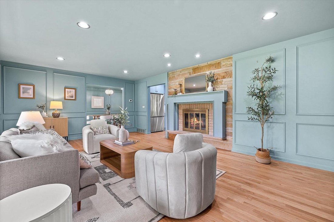 House in Franklin, Wisconsin, United States 1 - 18145206