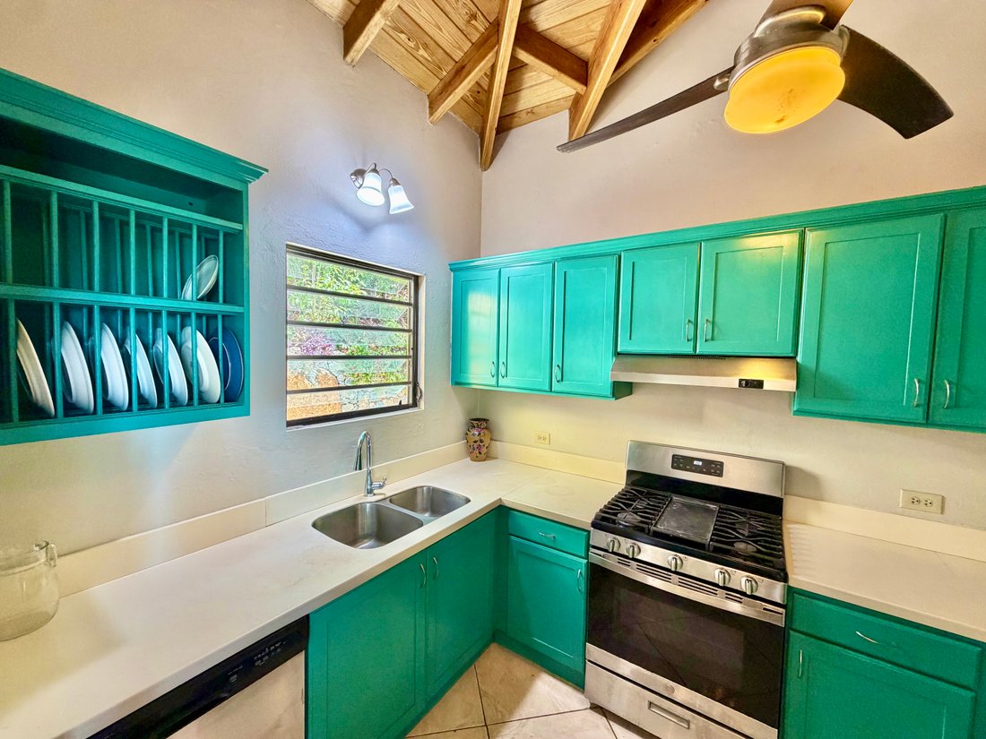 House in Road Town, Tortola, British Virgin Islands 2 - 18146104