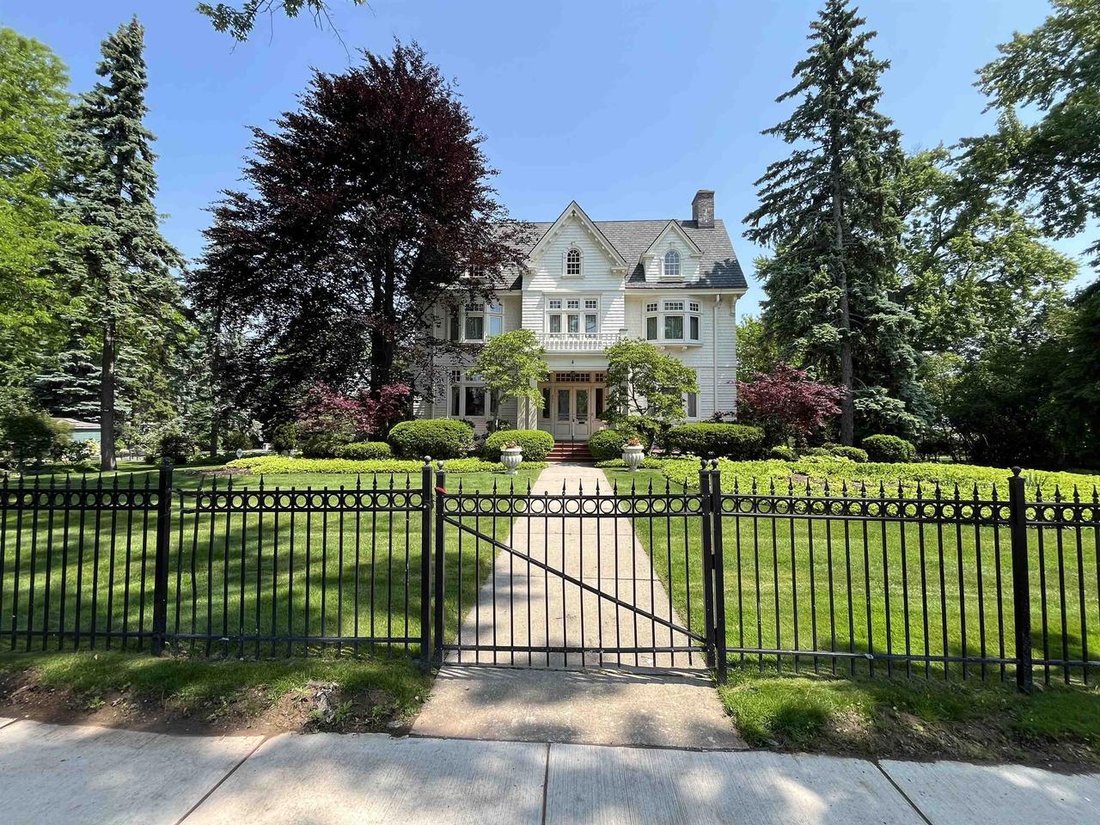 House in Neenah, Wisconsin, United States 2 - 18145202
