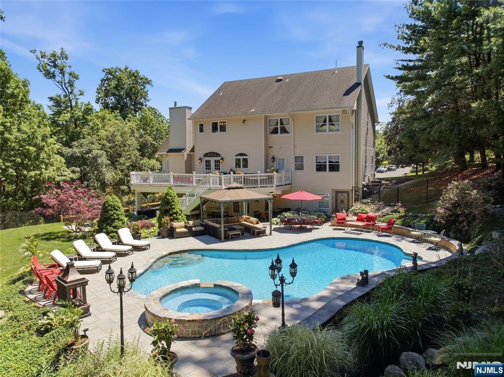House in Mahwah, New Jersey, United States 2 - 18145033