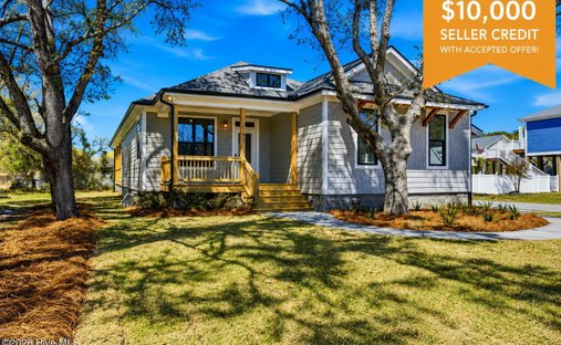 House in Oak Island, North Carolina, United States 1