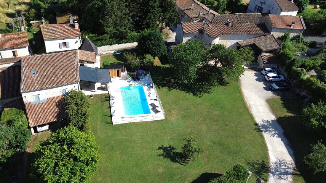 Villa in Charras, Nouvelle-Aquitaine, France 2 - 18150498