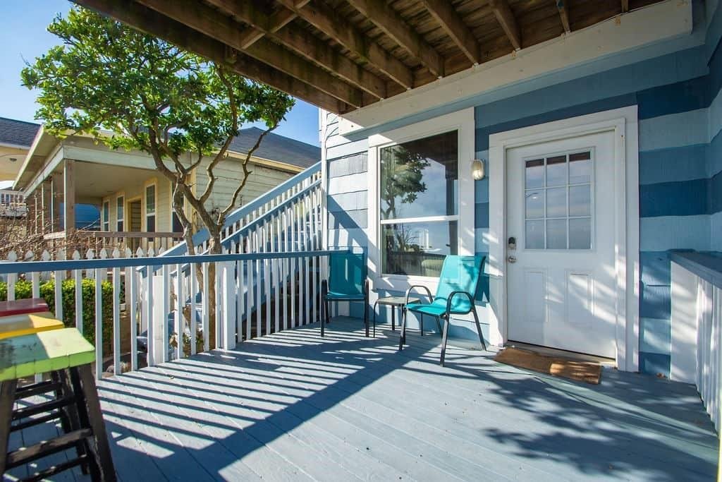 Galveston, Texas, United States 4 - 18145317