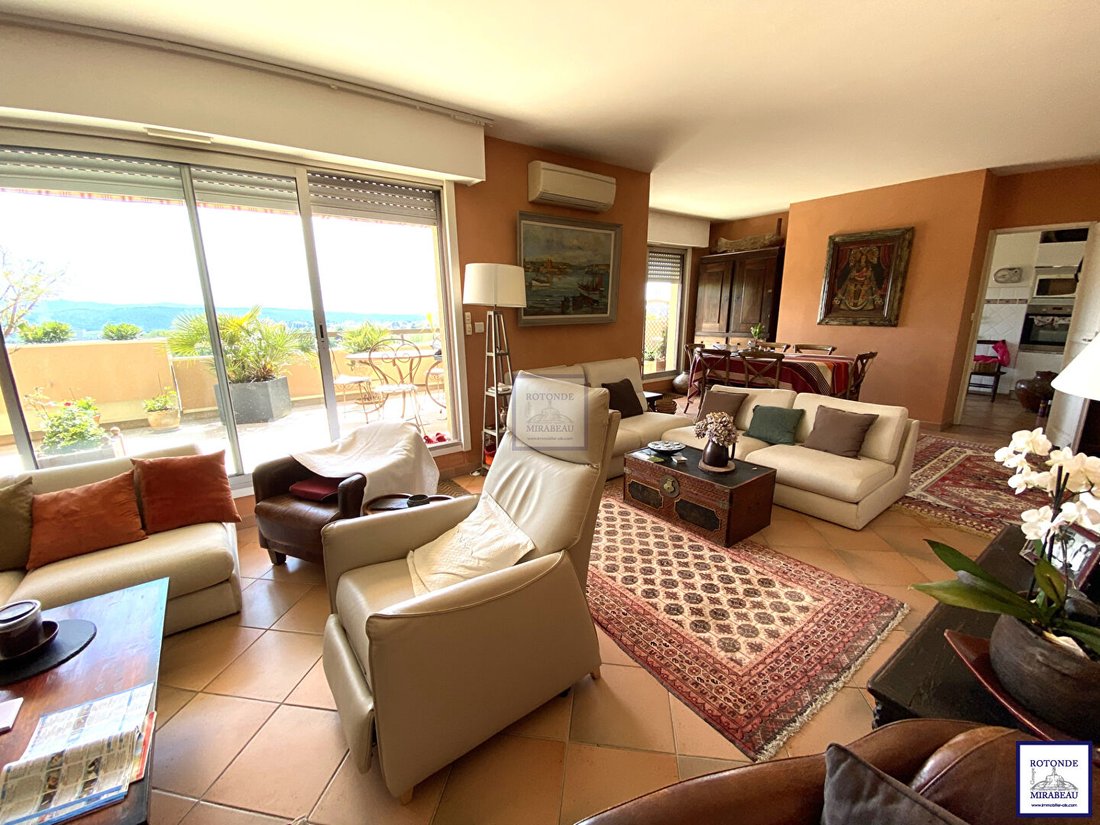 Apartment in Granettes-Jauberte-Sainte Anne, Aix-en-Provence, France 5 - 18148555