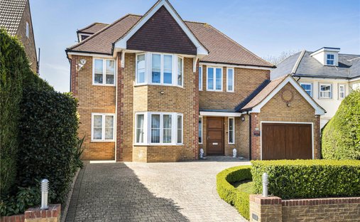House in Ferney Hill, Enfield, England 1