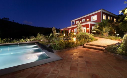 Villa in Monchique, Algarve, Portugal 1