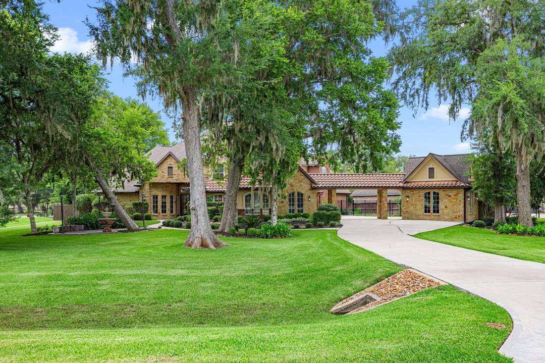 House in Fulshear, Texas, United States 2 - 18145362