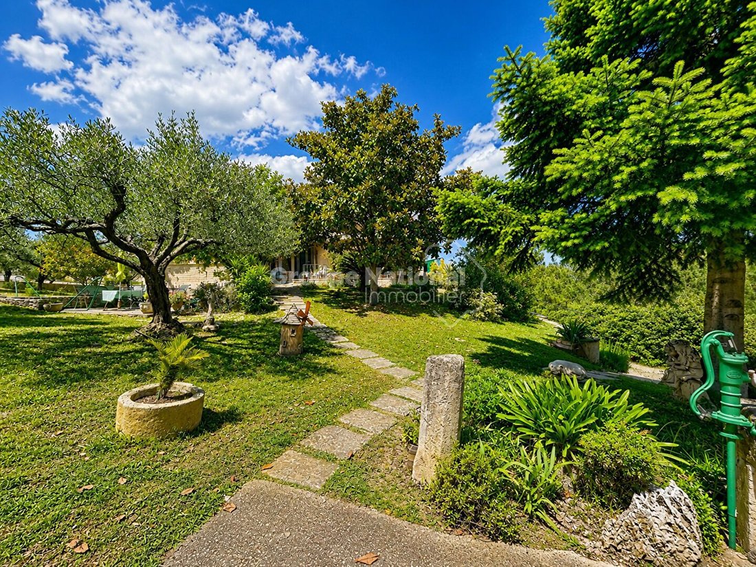 House in La Plaine, Beaucaire, France 4 - 18146172