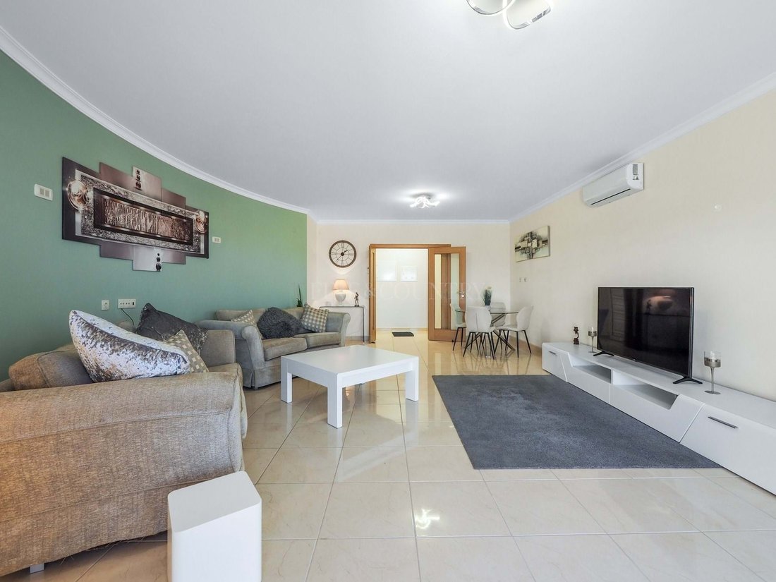 Apartamento en Estombar y Parchal, Algarve, Portugal 4 - 18147393