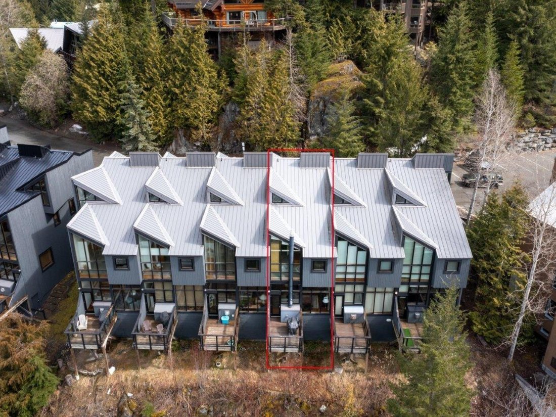 Whistler, British Columbia, Canada 1 - 18150978