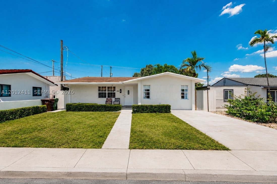 House in Hialeah, Florida, United States 1 - 17841517