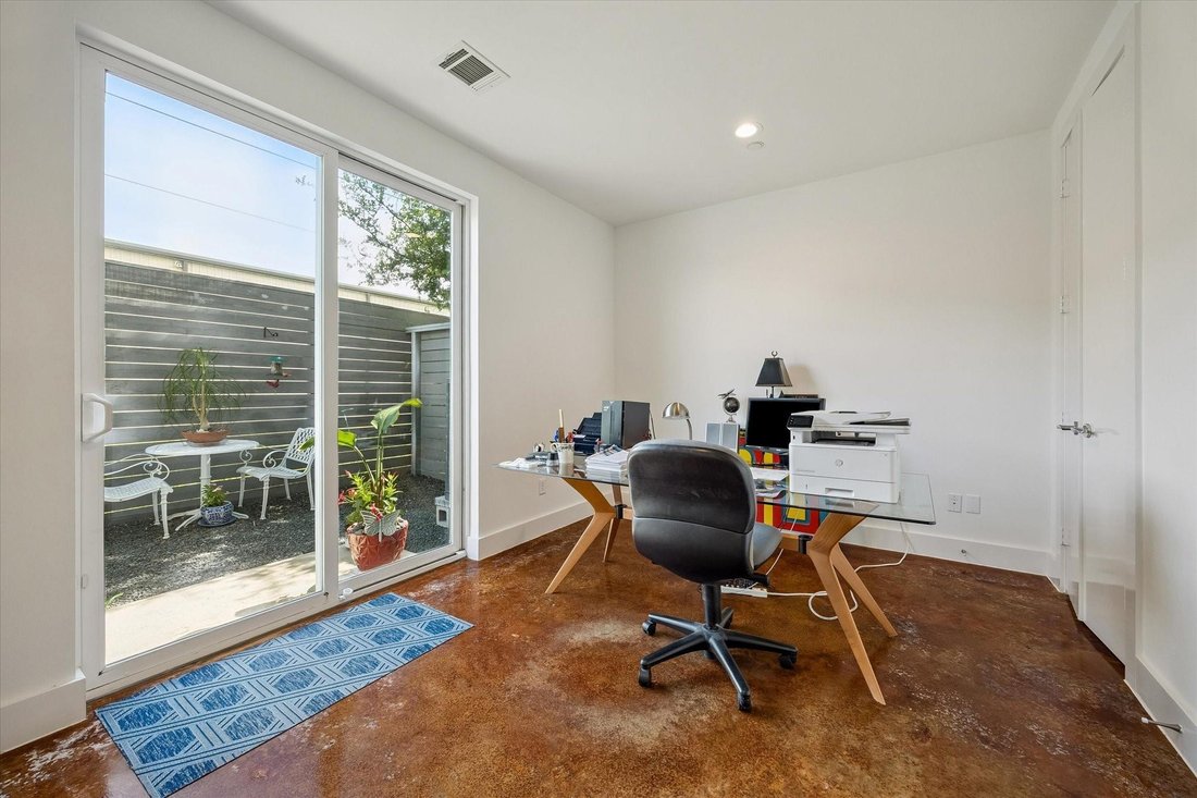 House in Houston, Texas, United States 5 - 18145222