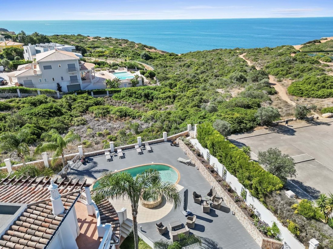 House in Carvoeiro, Algarve, Portugal 3 - 15837002
