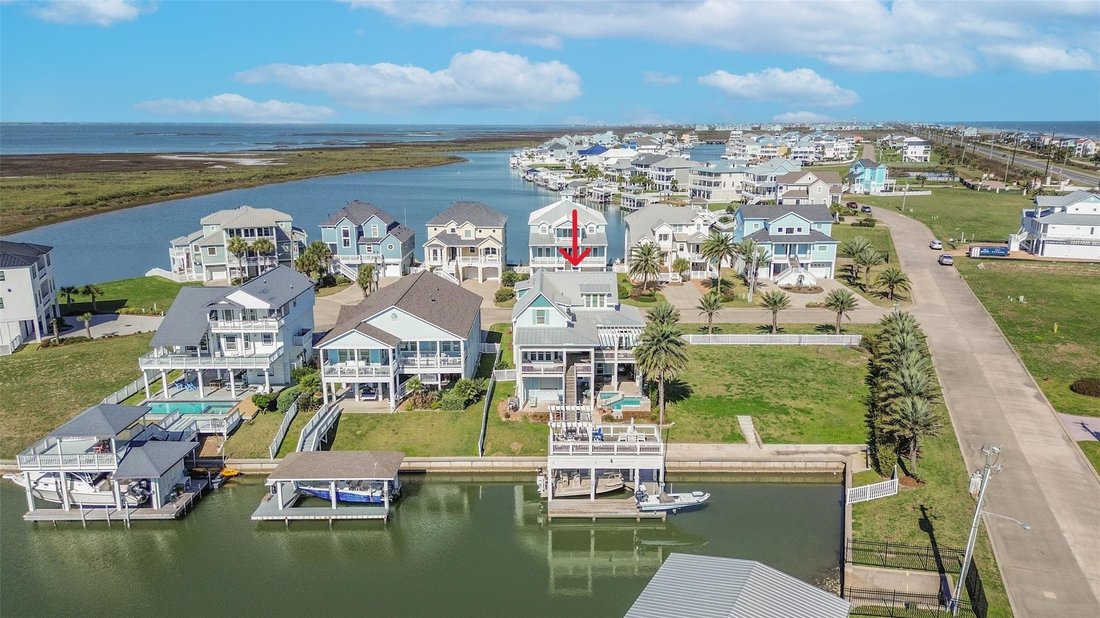 House in Galveston, Texas, United States 1 - 18148895