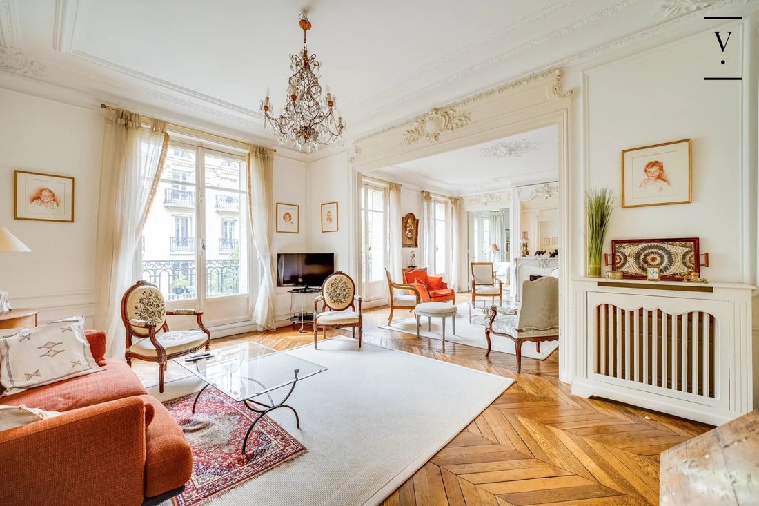 Apartment in Muette Sud, Paris 16e Arrondissement, Paris 5 - 18146171